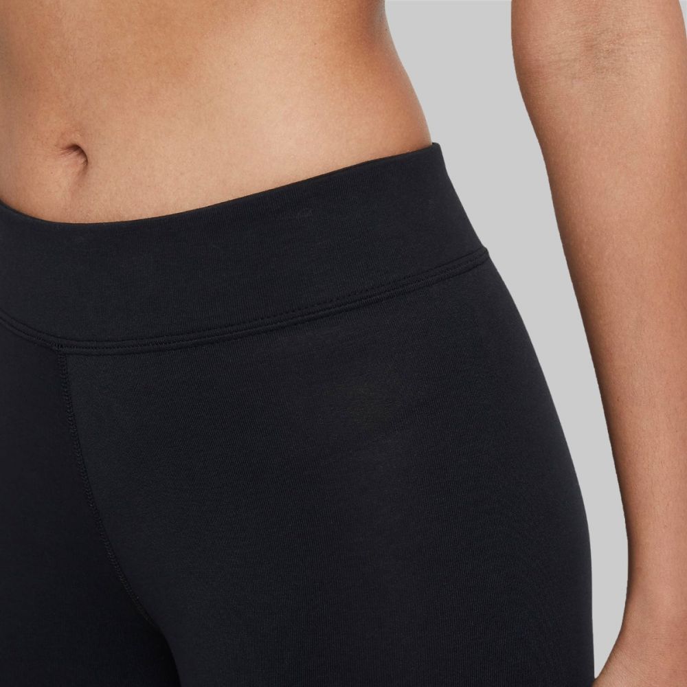 Nike Women's Sportswear Essential Mid 